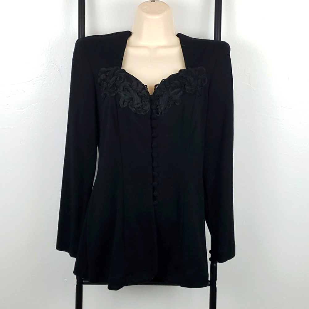 Vintage Hearts Embroidered Blouse Size 6 USA Button Up Long Sleeve